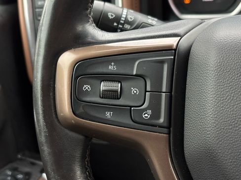 Used 2022 Chevrolet Silverado 3500 High Country AWD/4WD image 41