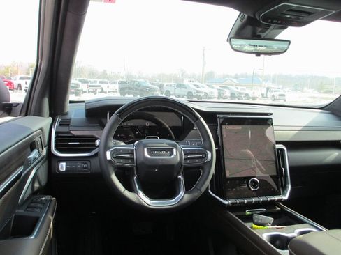 New 2026 GMC Acadia Denali Ultimate AWD/4WD image 18