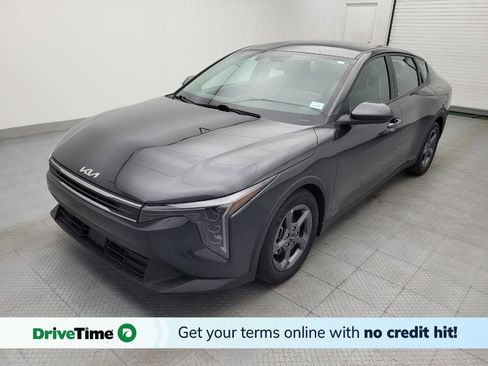 Used 2025 Kia K4 FWD image 1