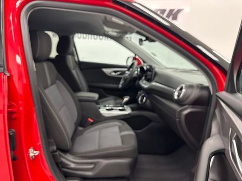Used 2023 Chevrolet Blazer LT FWD image 27