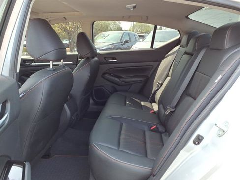 New 2025 Nissan Altima 2.5 SR w/ SR Premium Package image 5