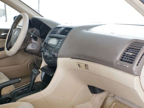 Used 2004 Honda Accord LX image 14