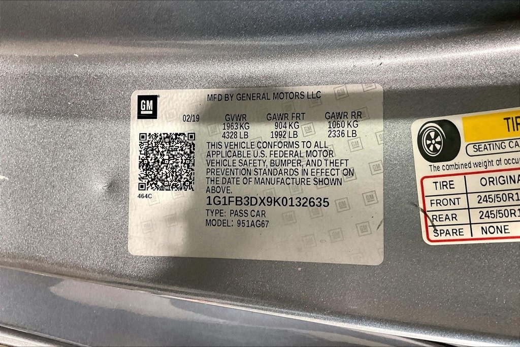 Used 2019 Chevrolet Camaro LT RWD image 19