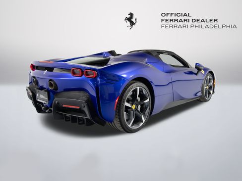 Certified 2022 Ferrari SF90 Spider AWD/4WD image 8