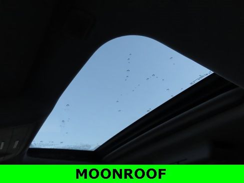 Used 2020 GMC Yukon XL SLT image 4