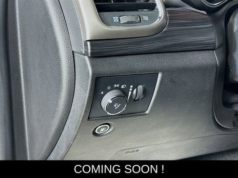 Used 2022 Jeep Grand Cherokee Laredo E w/ Security & Convenience Group image 10