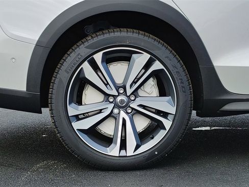 New 2026 Volvo V60 B5 Cross Country Plus w/ Protection Package Premier image 33