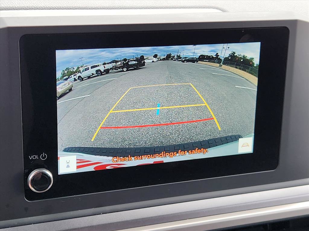 Certified 2025 Toyota 4Runner SR5 AWD/4WD image 24