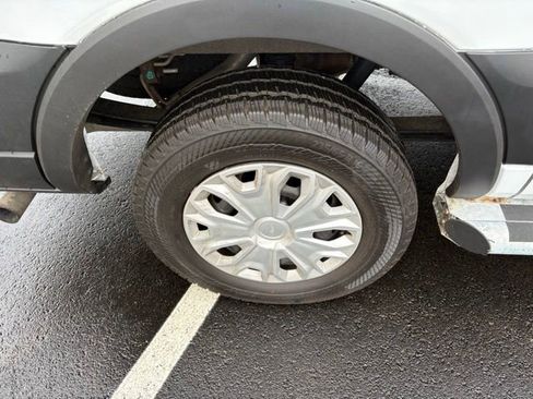 Used 2024 Ford Transit 250 Low Roof w/ Exterior Upgrade Package RWD image 10