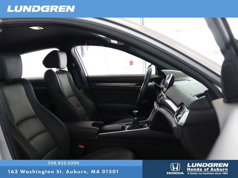 Used 2019 Honda Accord Sport image 16