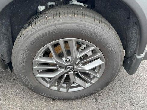 Certified 2025 Nissan Rogue S AWD/4WD image 7