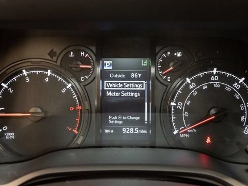 Used 2024 Toyota 4Runner SR5 AWD/4WD image 13
