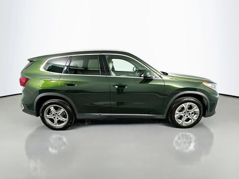 Used 2023 BMW X1 xDrive28i w/ Premium Package AWD/4WD image 4