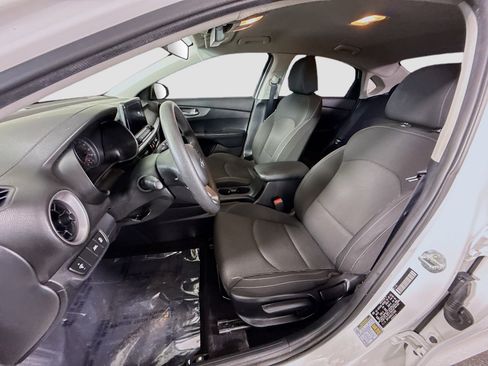 Used 2020 Kia Forte Sedan image 21