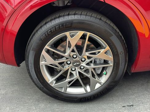 Used 2025 Genesis GV70 2.5T image 32