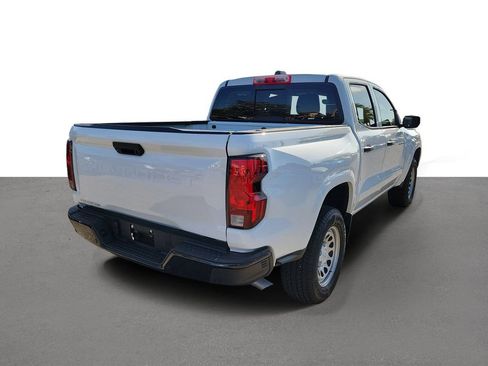 Used 2025 Chevrolet Colorado W/T w/ WT Convenience Package II RWD image 3