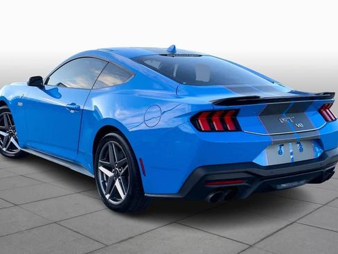 Used 2025 Ford Mustang GT Premium image 10