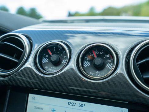 Used 2022 Ford Mustang Shelby GT500 w/ Technology Package RWD image 26