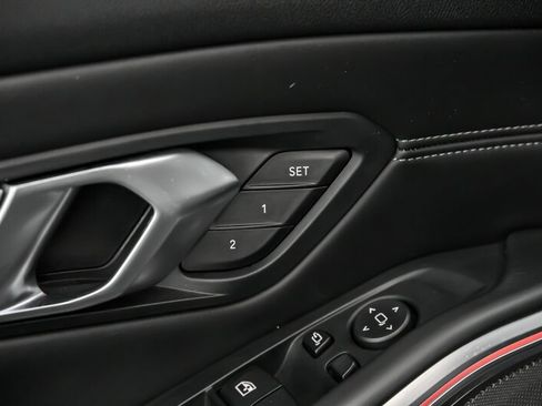 Used 2021 BMW M3 Competition w/ Executive Package image 18