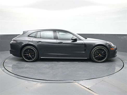 Certified 2023 Porsche Panamera 4 w/ Assistance Package image 24