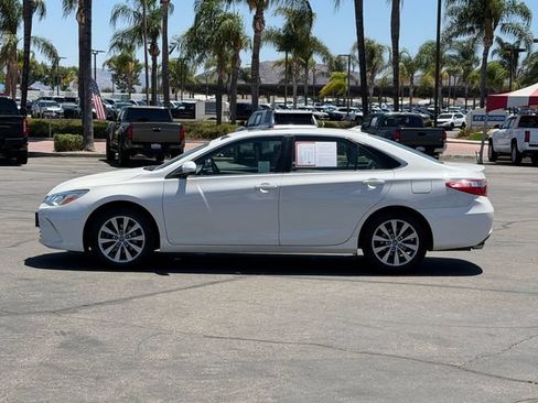 Used 2017 Toyota Camry XLE w/ Advanced Technology Package FWD image 9