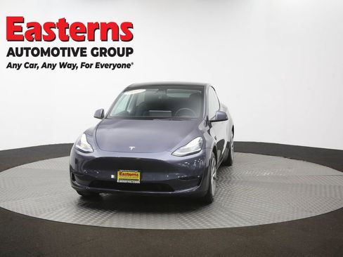 Used 2021 Tesla Model Y Long Range AWD/4WD image 48