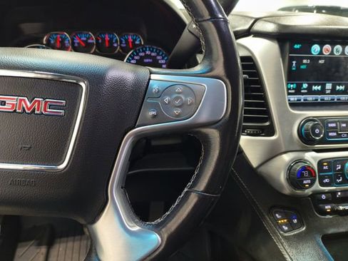 Used 2019 GMC Yukon XL SLT AWD/4WD image 12