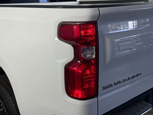 Used 2023 Chevrolet Silverado 1500 W/T w/ WT Value Package image 35