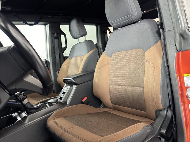 Used 2023 Ford Bronco Outer Banks AWD/4WD image 18