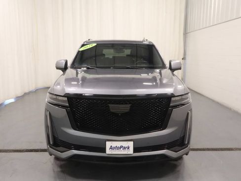 Used 2021 Cadillac Escalade Sport w/ Driver Assist Tech Package AWD/4WD image 2