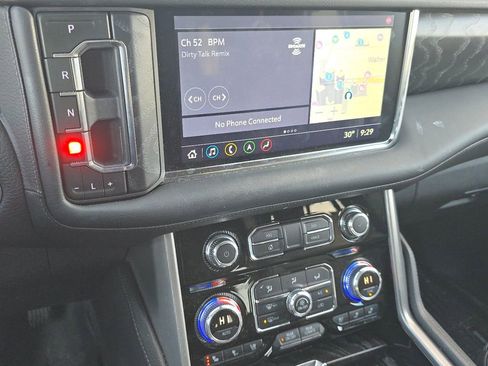 Used 2021 GMC Yukon Denali image 28