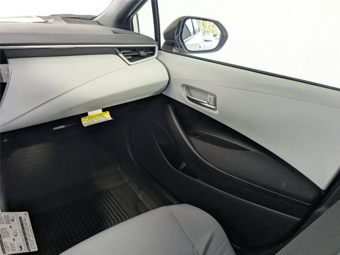 New 2026 Toyota Corolla SE image 24