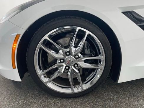 Used 2017 Chevrolet Corvette Stingray Convertible image 46