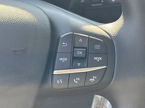 New 2025 Ford Maverick XL image 25