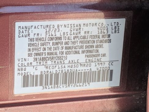 Used 2024 Nissan Sentra SV FWD image 24