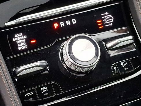 Used 2022 Jeep Grand Cherokee Summit image 18