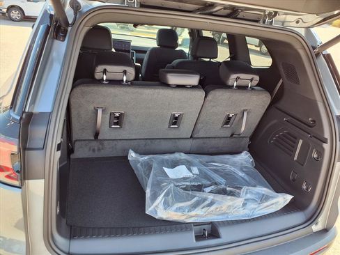 New 2026 GMC Acadia Elevation w/ Black Edition image 21