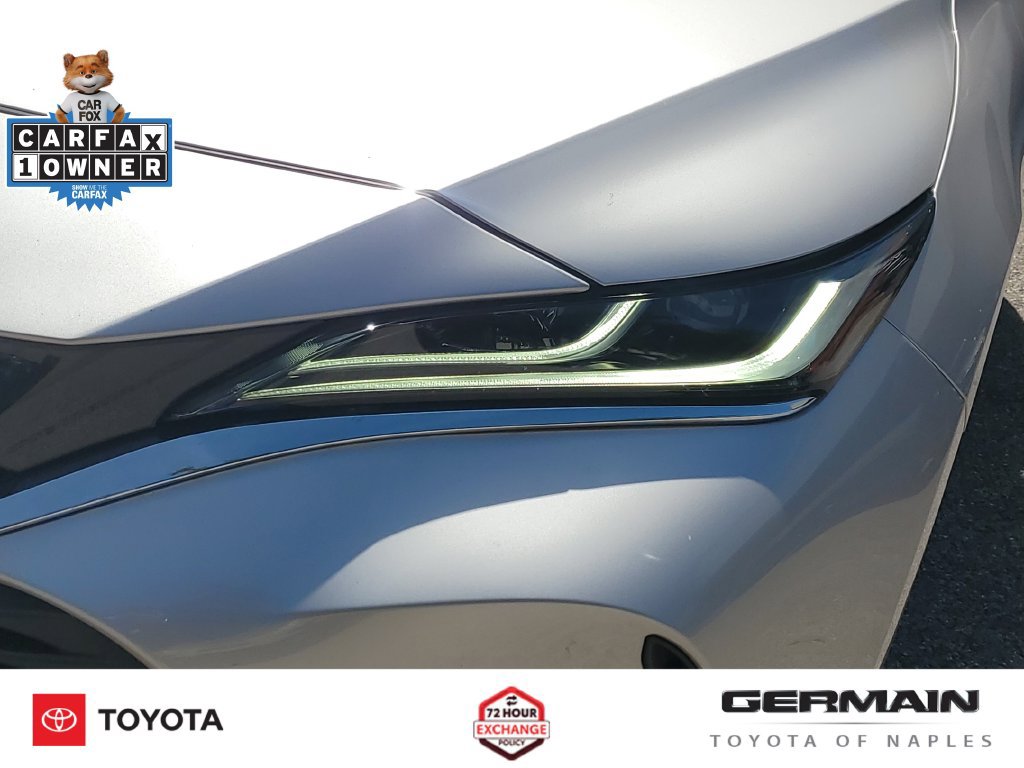 Used 2024 Toyota Venza Limited AWD/4WD image 15