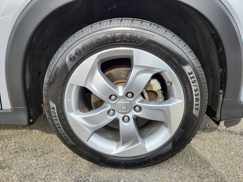 Used 2019 Honda HR-V LX image 7