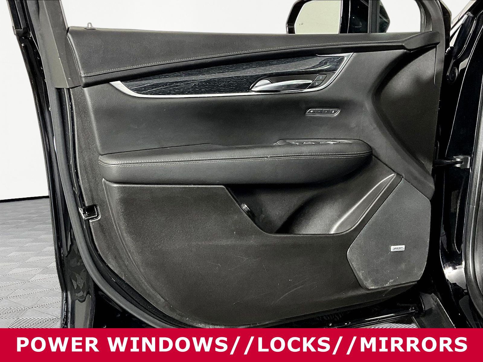 Used 2022 Cadillac XT5 Premium Luxury FWD image 19