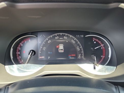 Used 2023 Toyota RAV4 LE FWD image 15