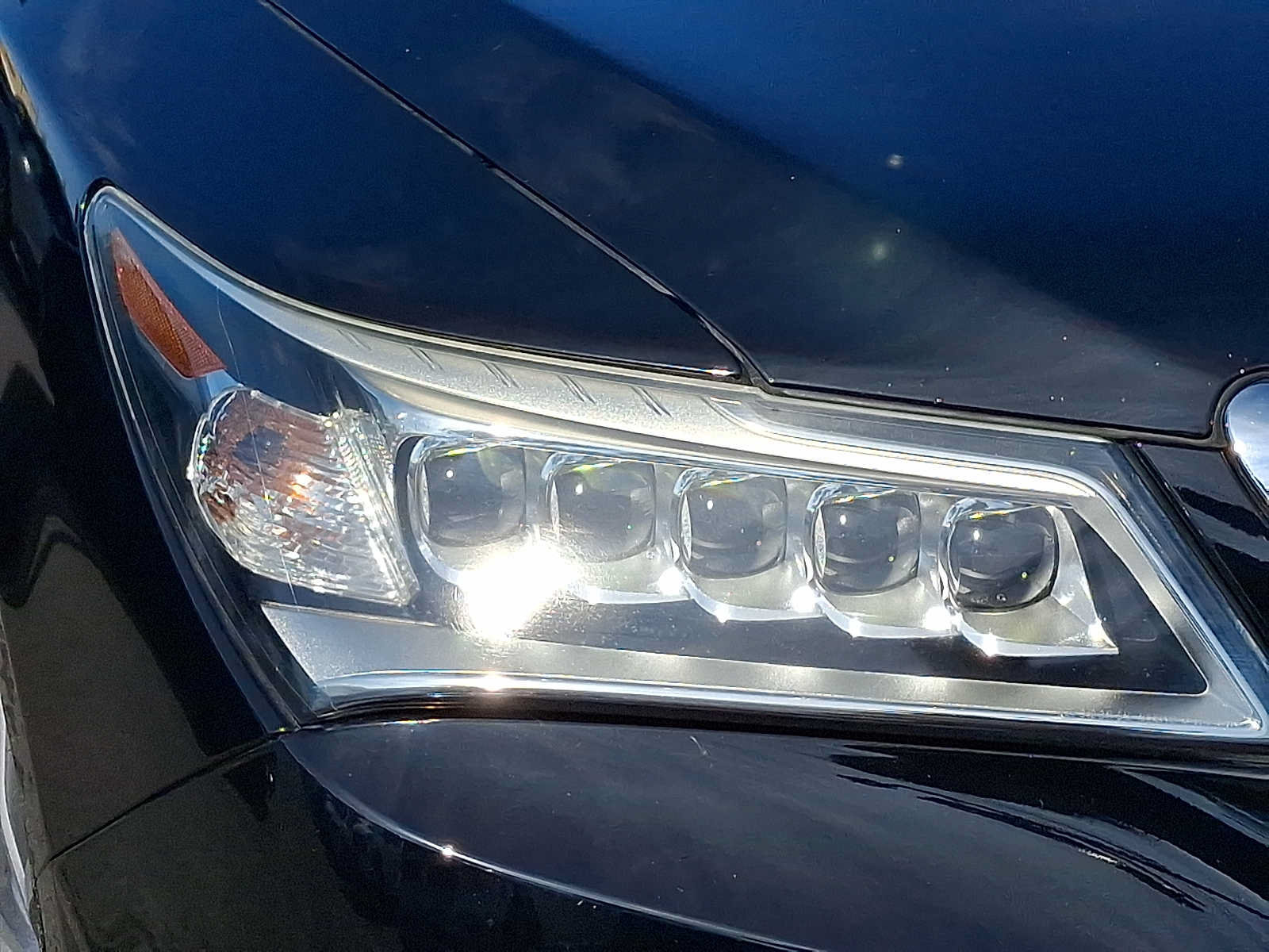 Used 2015 Acura MDX w/ Technology Package AWD/4WD image 9