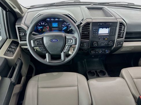 Used 2022 Ford F250 XL w/ Power Equipment Group image 21