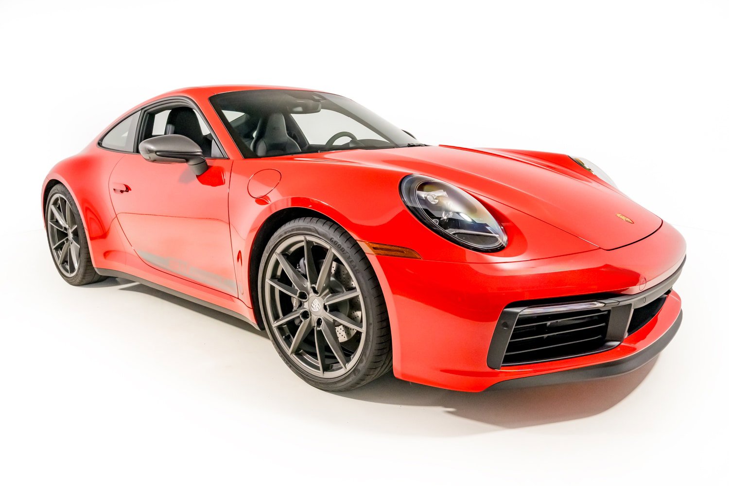 Used 2024 Porsche 911 Carrera T RWD image 11