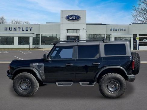 Used 2024 Ford Bronco Everglades AWD/4WD image 6