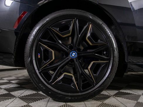 Used 2024 BMW iX M60 image 48