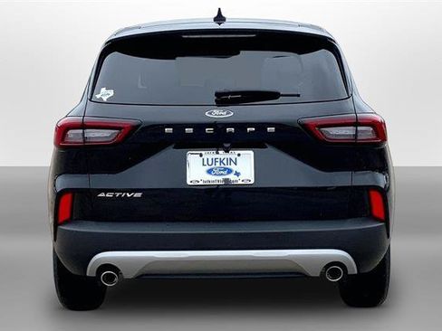Certified 2025 Ford Escape Active FWD image 3