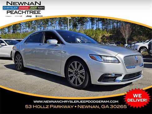 Used 2019 Lincoln Continental Reserve image 1