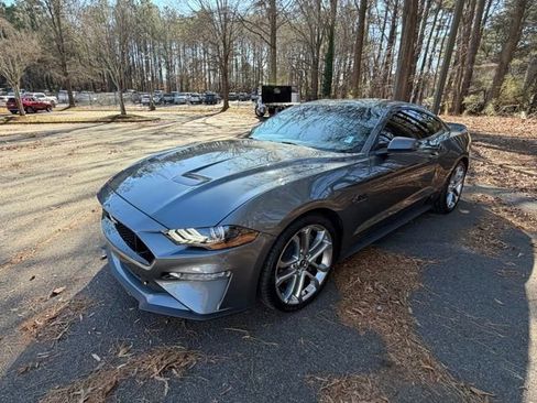Used 2022 Ford Mustang GT Premium w/ Equipment Group 401A image 2