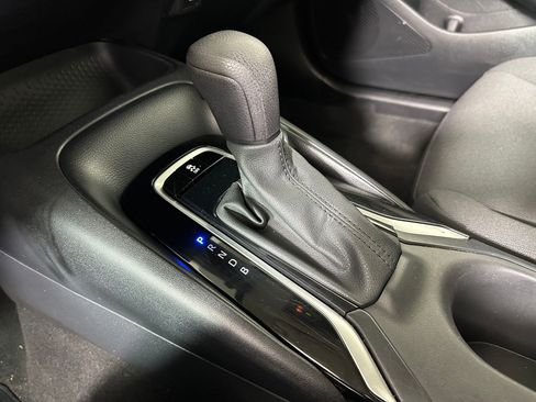 Used 2023 Toyota Corolla LE image 16